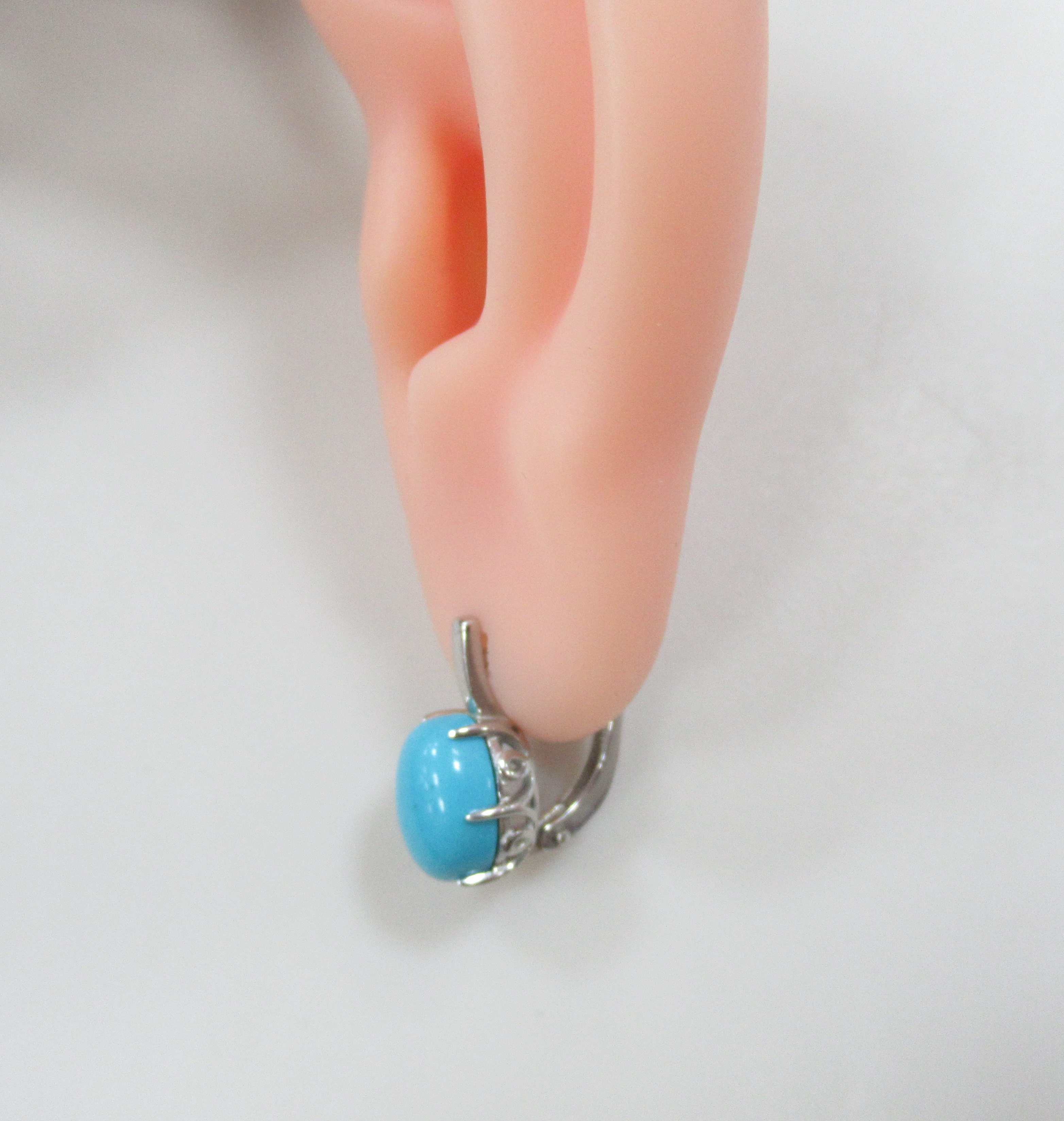 Серебряные серьги с бирюзой